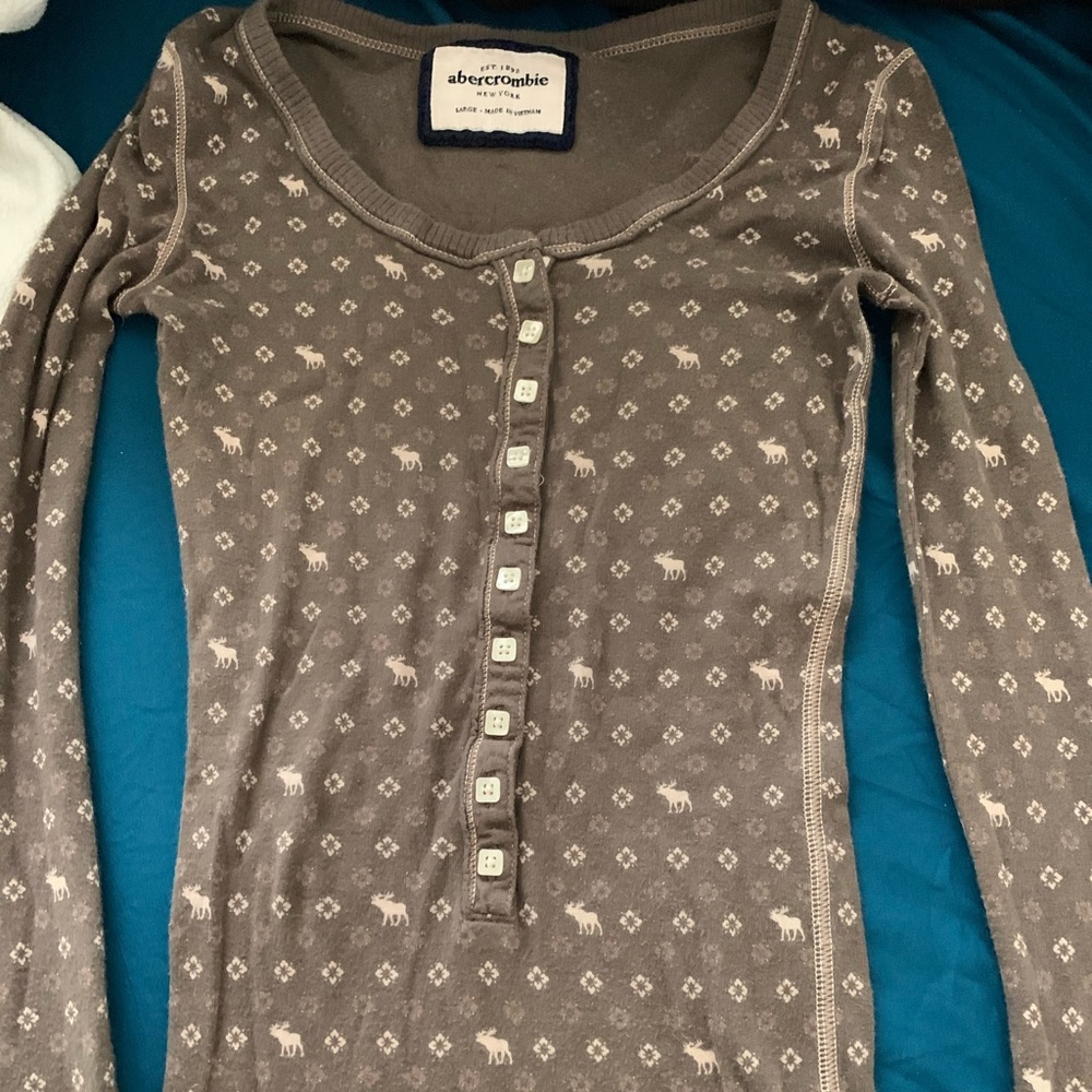 Abercrombie long sleeve